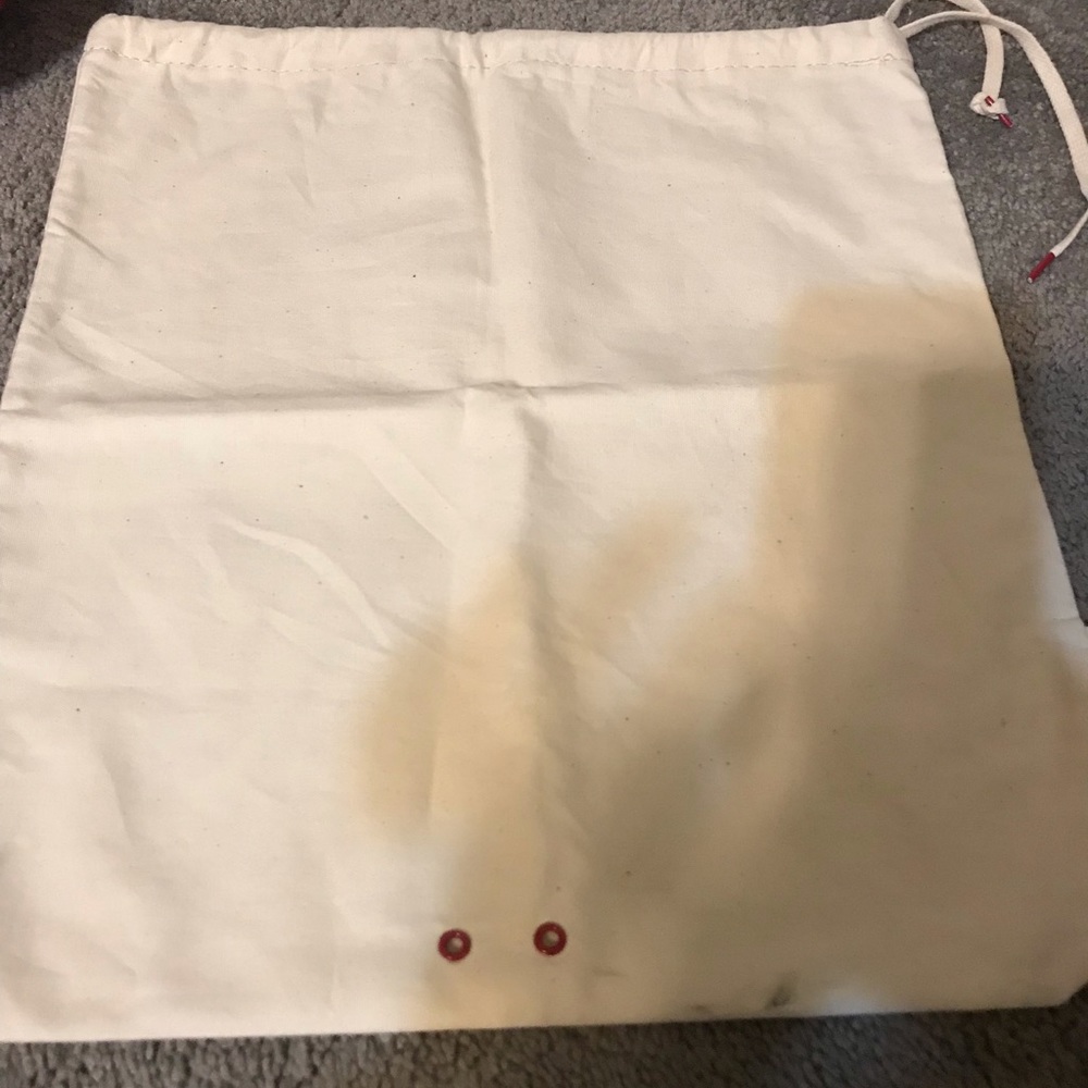 Dust bag